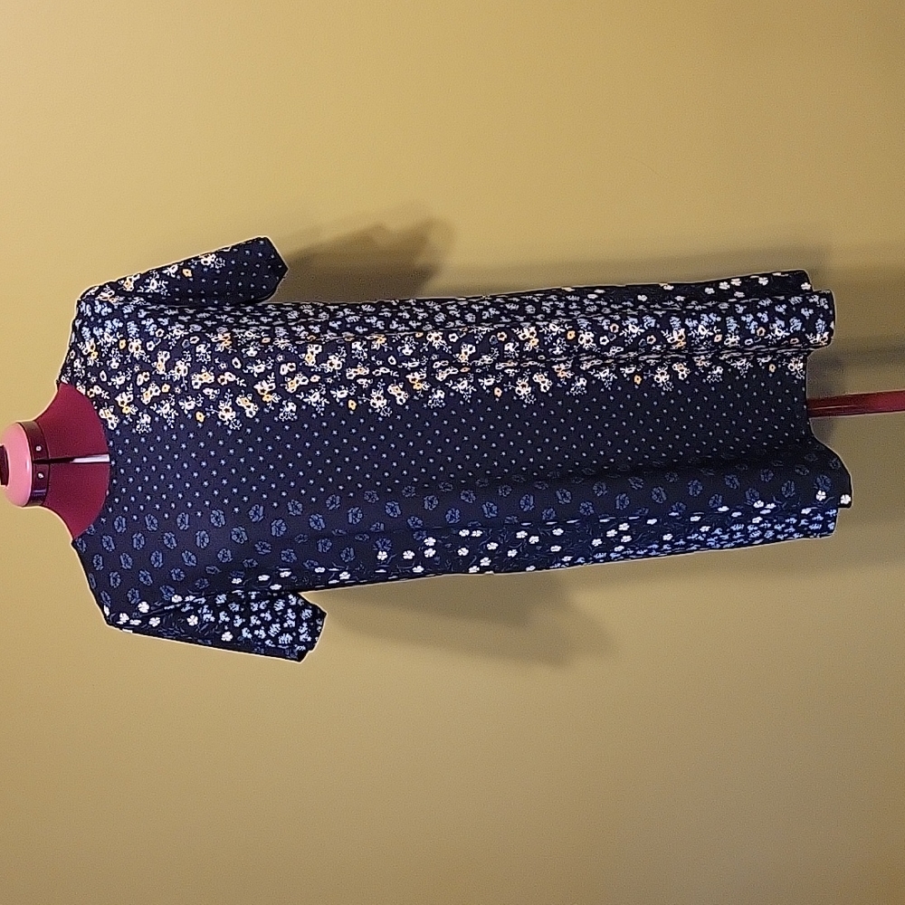 Floral dress size M